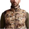 SITKA Kelvin Aerolite Vest – Lightweight Insulated Hunting Vest for Men(Optifade Waterfowl Marsh)