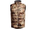 SITKA Kelvin Aerolite Vest – Lightweight Insulated Hunting Vest for Men(Optifade Waterfowl Marsh)