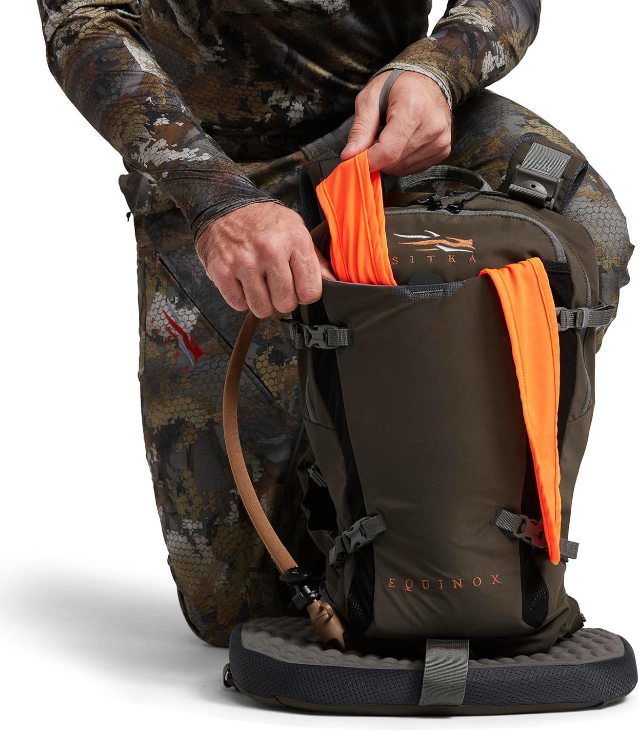 image:imageSITKA Gear Mens Equinox Turkey Ergonomic Adjustable Hunting VestEarth