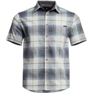 SITKA Gear Men’s Everyday Ambary Short Sleeve Button Down Shirt(Blue Haze Ambary Plaid)